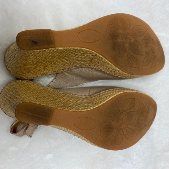 BOC Born Leather Floral Peep Toe Slingback Wedge Espadrilles Sandals,‎ size 7 - Picture 10 of 12